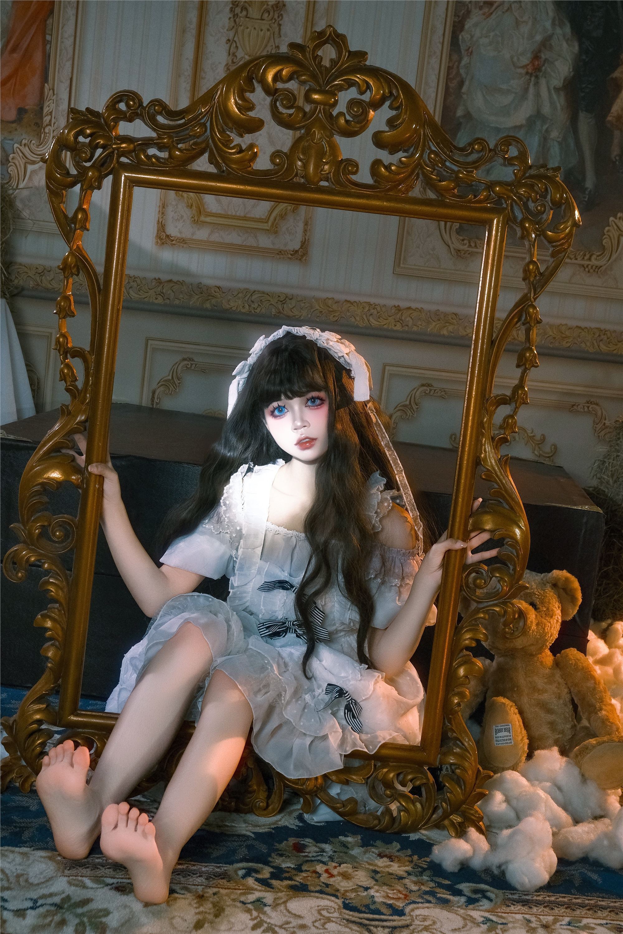 YITUYU艺图语 2025.01.21 皮箱里面的洋娃娃 蘑菇